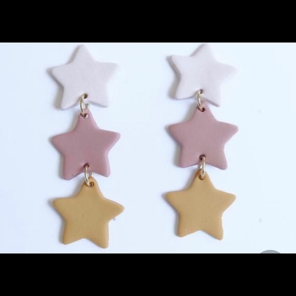 4 Pairs of Clay Earrings - Picture 2 of 9